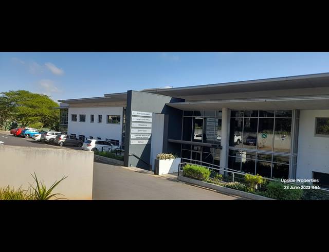 675M² OFFICE TO LET IN LA LUCIA RIDGE